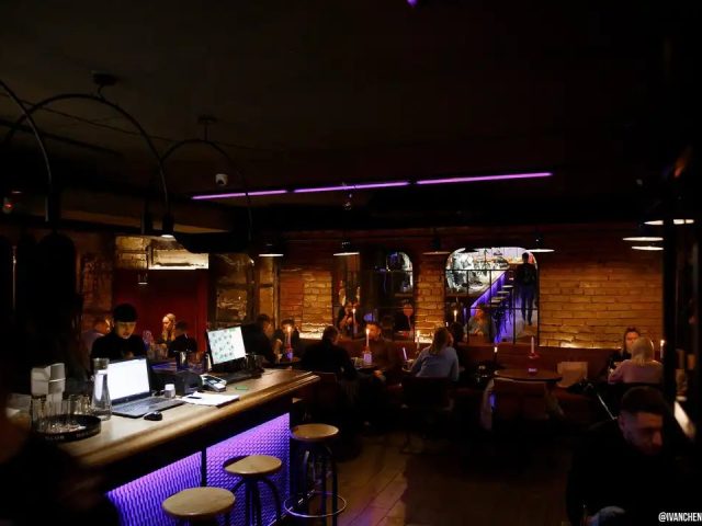Bar Square 59 | просп. Дмитра Яворницького, 59-А