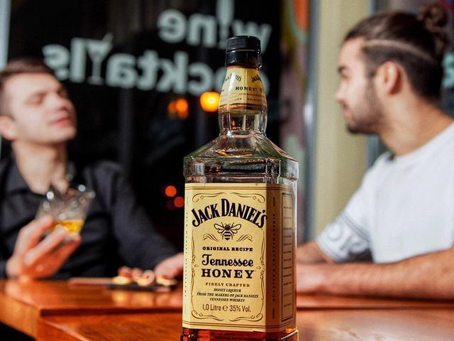 Бар Wine Whiskey Bar | Сумська вул.
