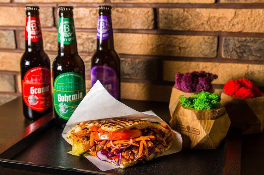 Fast food Berliner Döner | Tarasa Shevchenka Blvd, 31