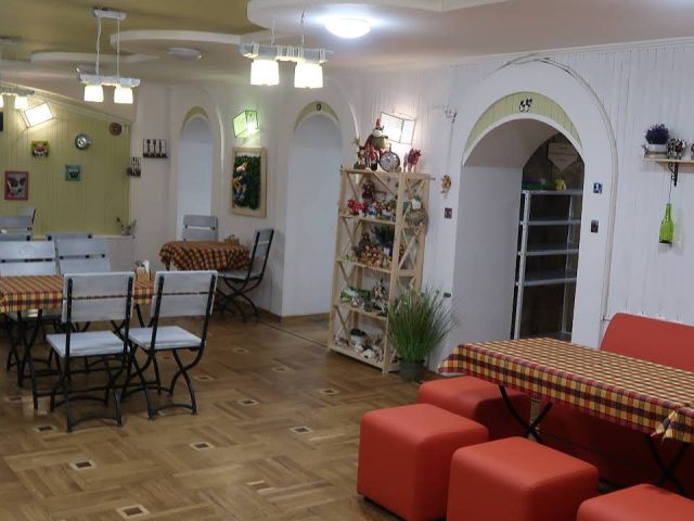 Cafe 33 | бул. Ивана Котляревского, 1/1