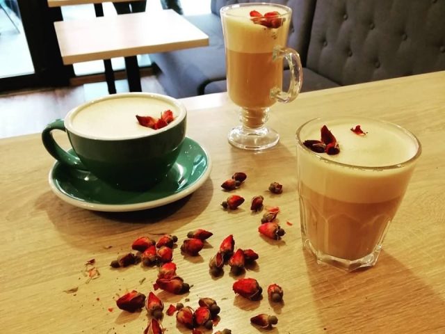Coffee In | бул. Николая Михновского, 25А