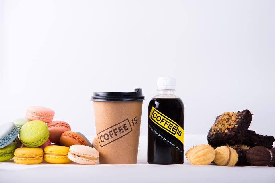 Coffee Is | вул. Євгена Коновальця