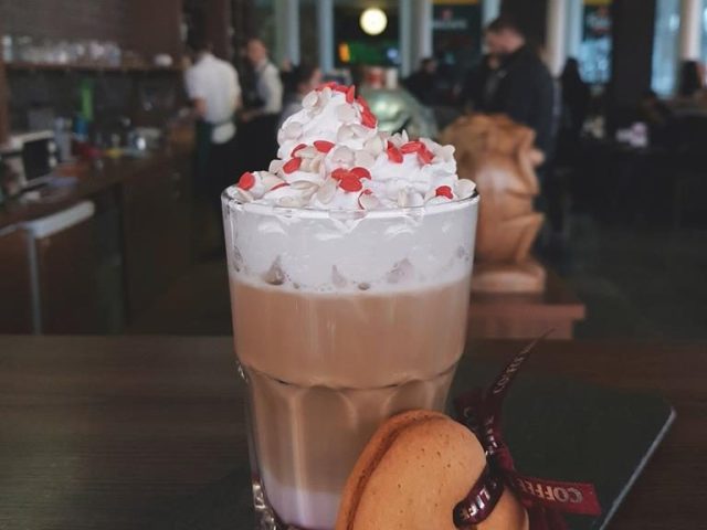 Coffee Life | вул. Нескорених, 9