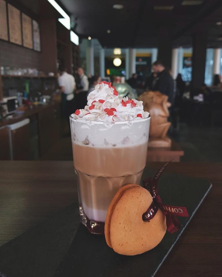 Coffee Life | вул. Нескорених, 9