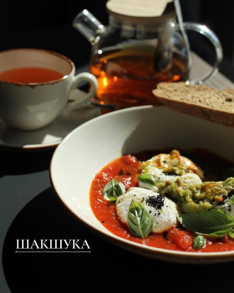 Бар Dellicia Gastro Bar | Зарічна вул., 6 к2