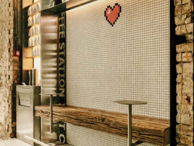 Cafe DOT. coffee station | Baseina St, 1/2