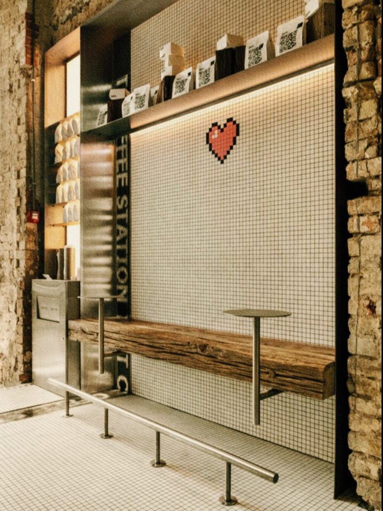 Кафе DOT. coffee station | Басейна вул., 1/2