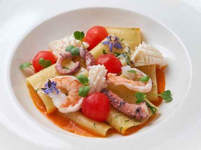 Ресторан Elissa restaurant | вул. Леха Качинського, 10