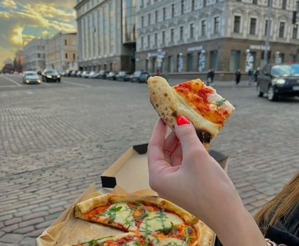 Фастфуд Ayo | просп. Европейского Союза, 45