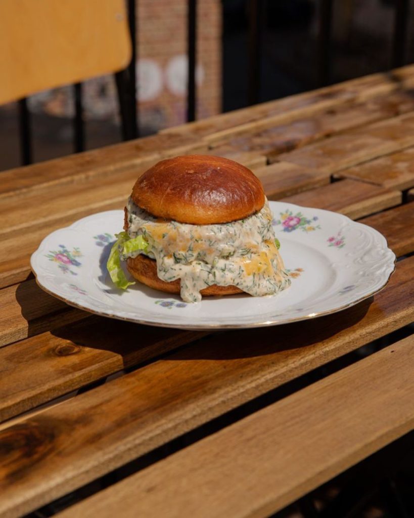 Fast food Burhernaia Nysha | Kyiv