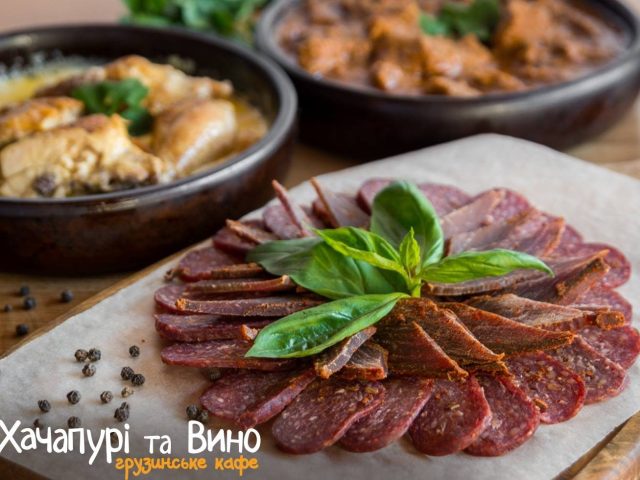 Фастфуд Хачапури | вул. Драгоманова
