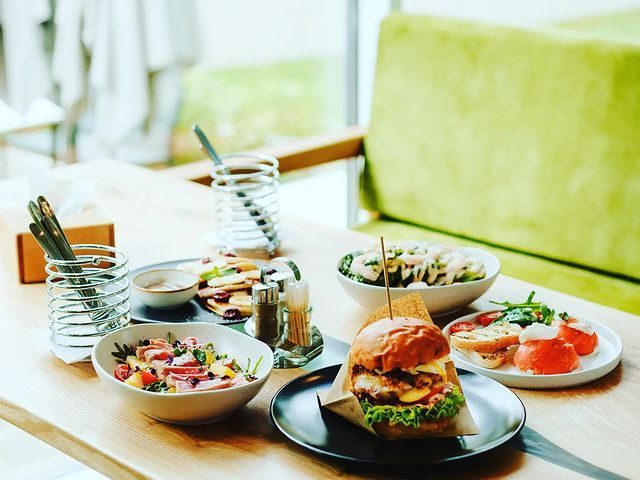 Фастфуд Seven Burgers | просп. Науки
