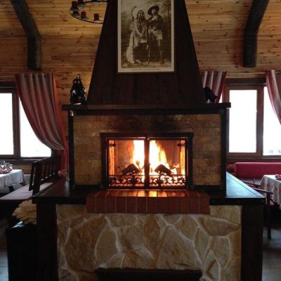 Ресторан Fire Bull | Польова вул., 1