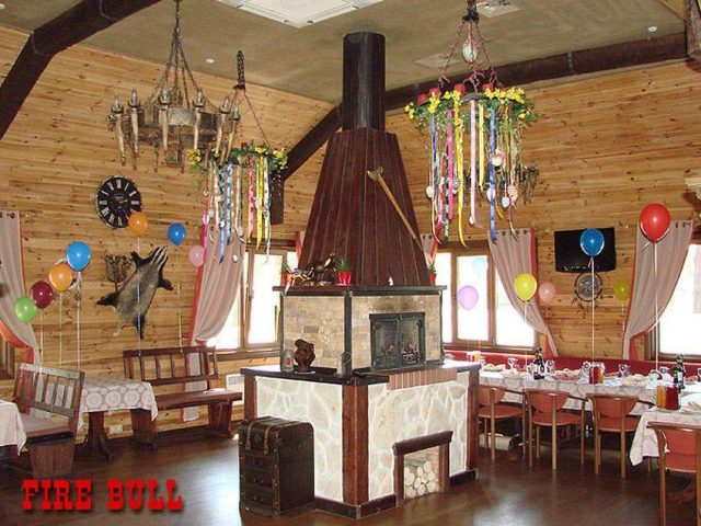 Ресторан Fire Bull | Польова вул., 1