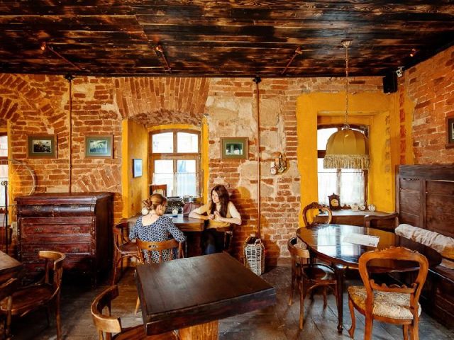 Ресторан Форель, хлеб и вино | ул. Староеврейская, 50 — фото 2