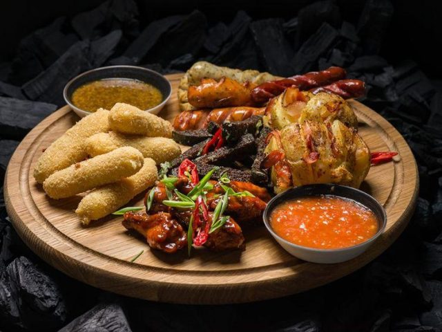 Бар Frankie sport bar & Bazabet & Karaoke | Музейний пров., 2-Б