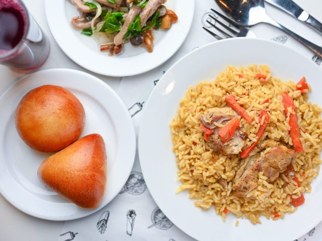 Food court Romeo i baheta | Hretska Sq, 3/4