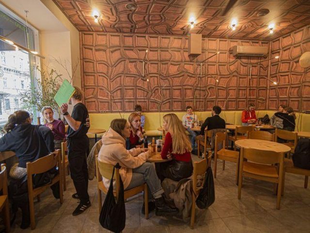 Кафе Hanh cafe & market | вул. Олеся Гончара, 30-А