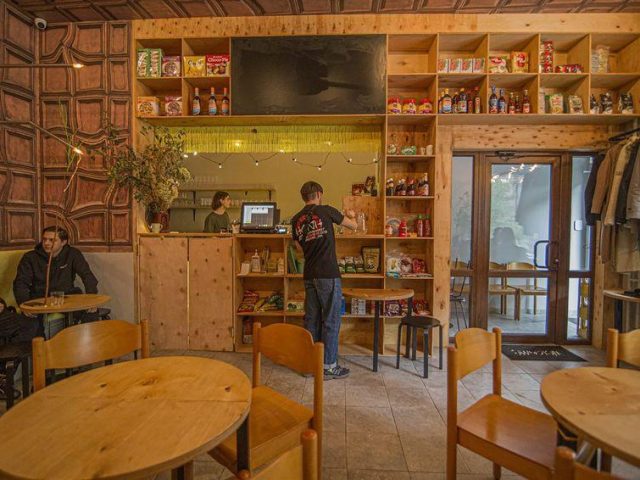 Кафе Hanh cafe & market | вул. Олеся Гончара, 30-А