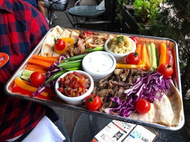 Ресторан Happy Grill Bar | вул. Петра Сагайдачного