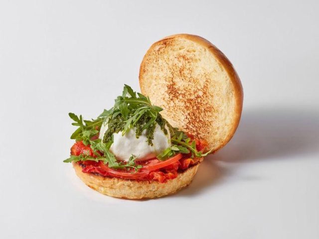 Ресторан Holy Burger | вул. Шота Руставелі, 16-А — photo 2