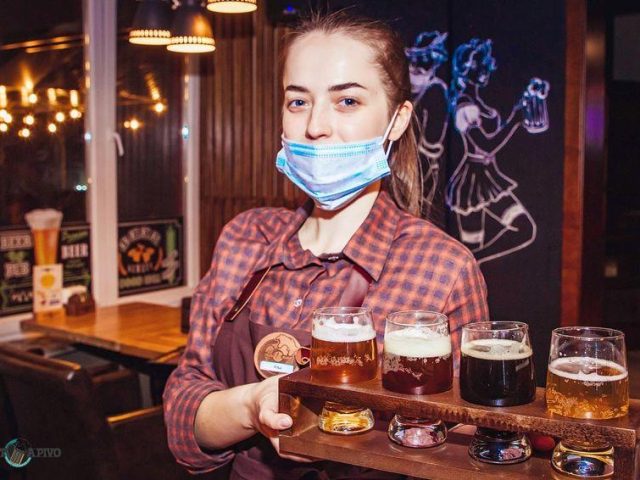 Паб Zivot A Pivo | ул. Евгения Коновальца, 15 к3
