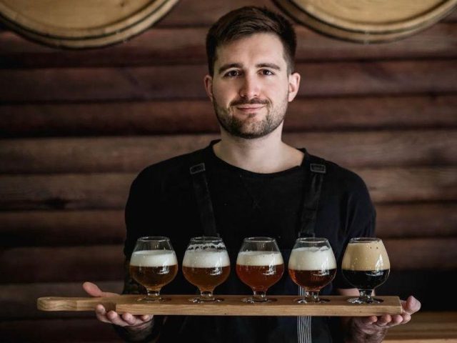 Паб Качка BREWERY | вул. Чорноморського Козацтва