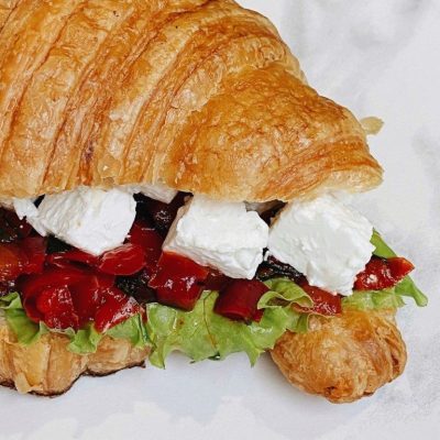 Кафе 12 Coffee & Croissants | вул. Симона Петлюри, 5