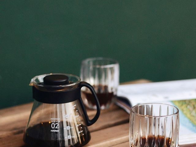 Кафе Beans & Brews | Європейська вул., 4
