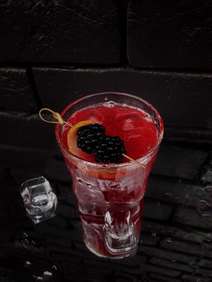 Кафе BLCK hookah BAR | вул. Петра Сагайдачного