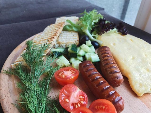 Кафе Bon Jour Menu | Оболонський просп., 1-Б