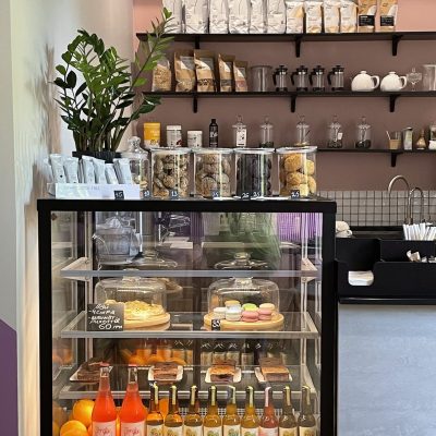Кафе Communa | вул. Джона Маккейна