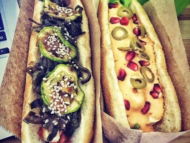 Cafe Dogs Like Ducks | Valova St, 27