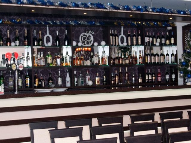 Cafe Edem | Liudvyha Svobody Ave, 31