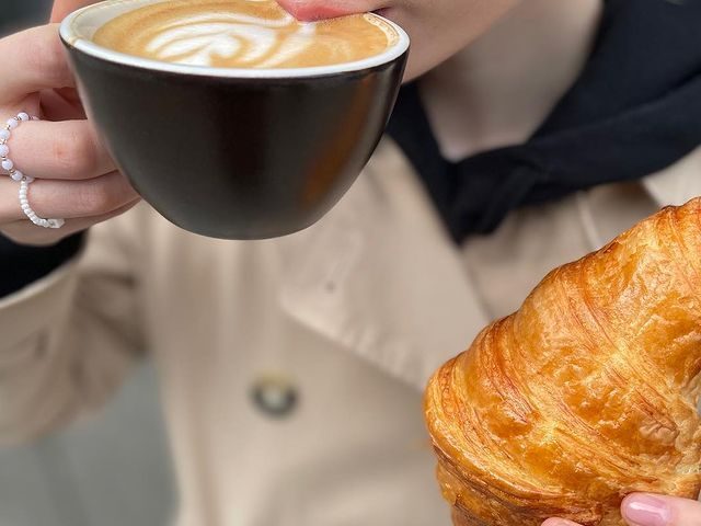 Кафе FLOW coffee & wine | Предславинська вул., 55-А