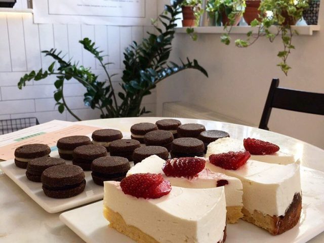 Кафе Holy Avocado Cafe | просп. Соборности, 17 п.14