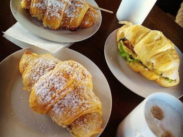 Кафе Lviv Croissants | ул. Григория Сковороды, 67