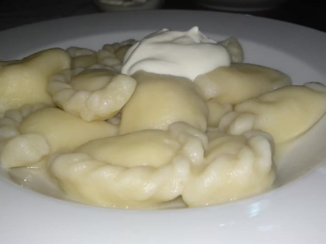 Кафе Мама и папа | Коломийський пров., 16