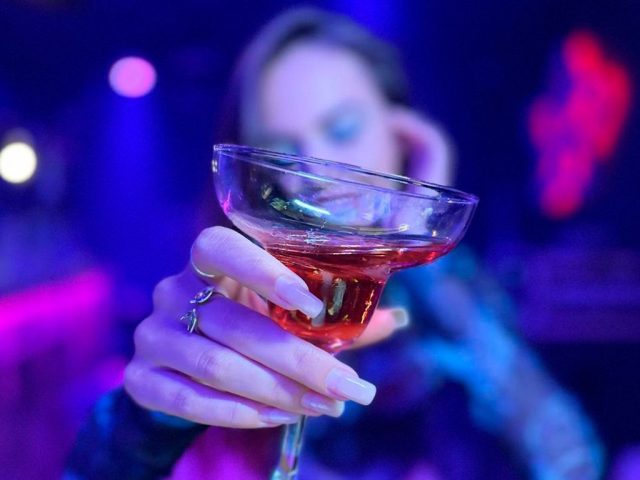 Кафе Narikela lounge RED | вул. Миколи Голего