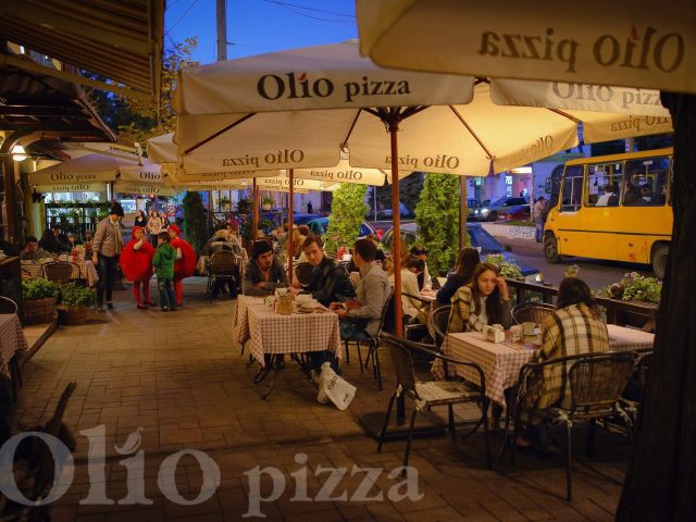 Кафе Olio Pizza | вул. Ніни Строкатої, 35