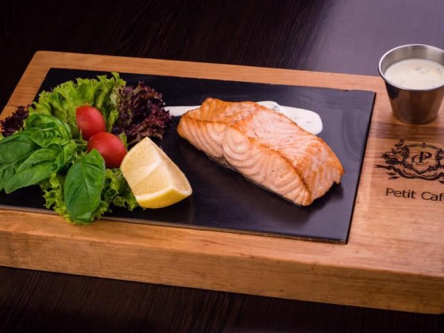 Кафе Petit cafe | Берестейський просп., 7