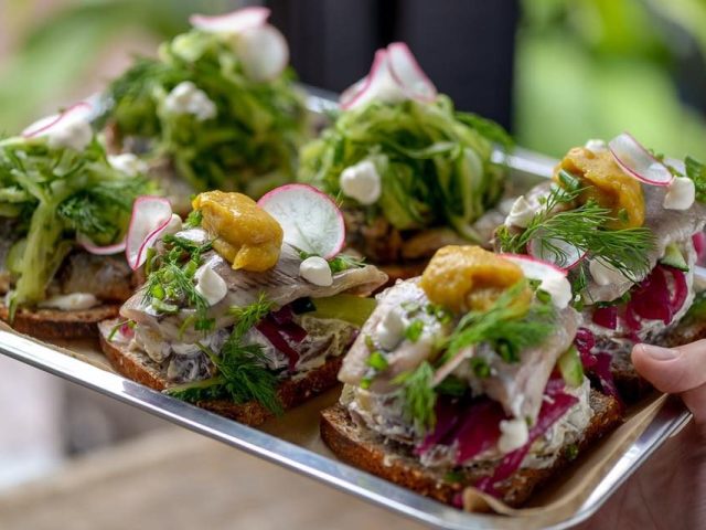 Кафе Smørrebrød | ул. Архитектора Городецкого, 4