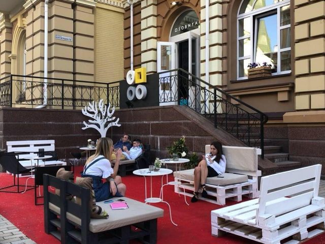Кафе Spovidalnya Cafe | Кожумʼяцька вул., 12-Б