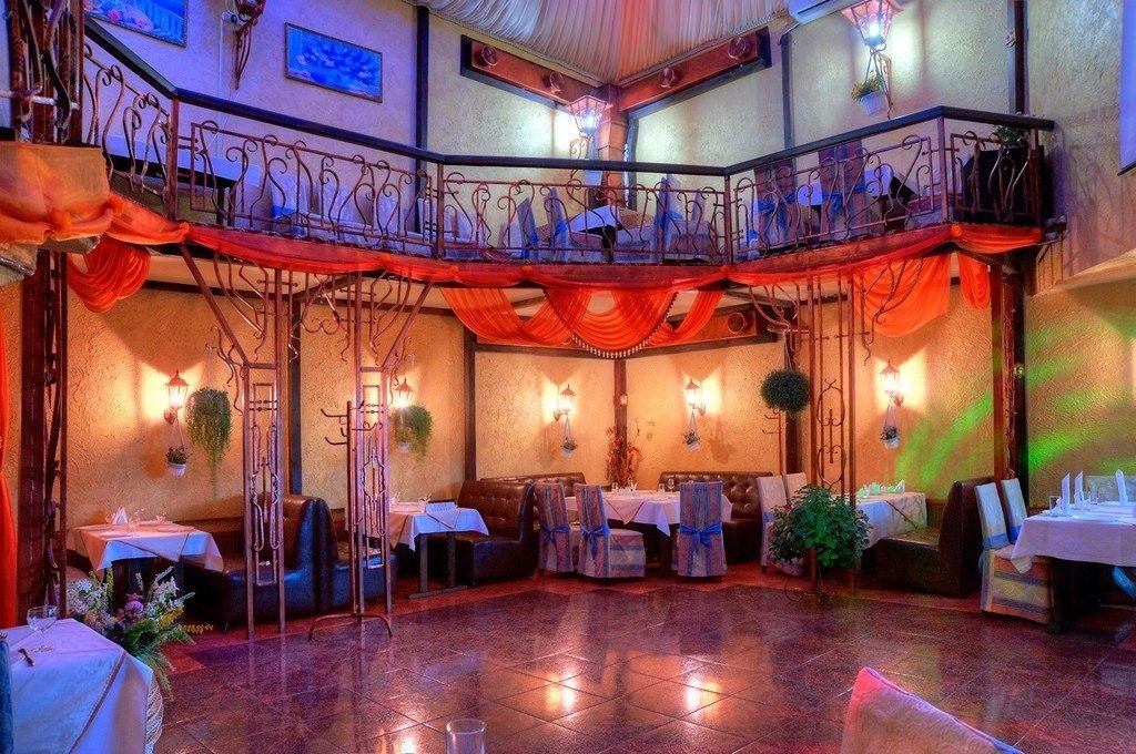 Café Staryi dvoryk | Dnipro
