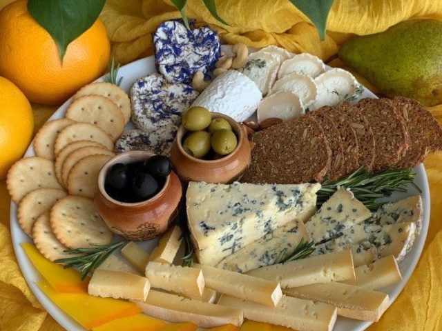 Кафе Сыроман | вул. Дмитра Луценка, 10А
