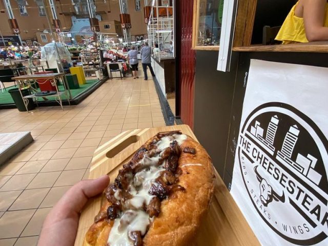 Кафе TheCheesesteak | Бессарабська пл., 2