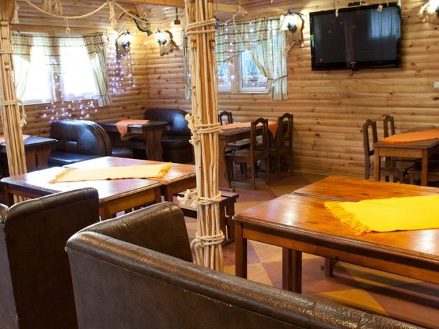 Кафе Трактир | вул. Сошенка