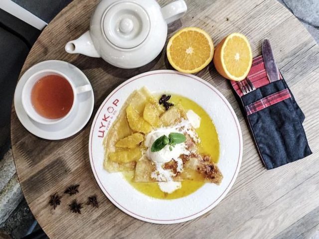 Cafe Tsukor Red | Brativ Rohatyntsiv St, 21