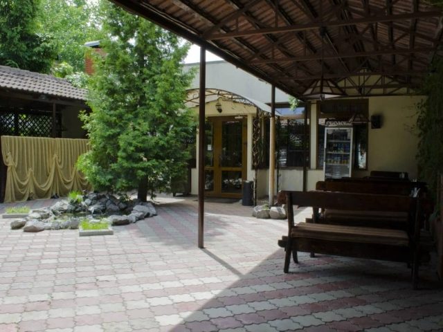Кафе West | просп. Людвига Свободы