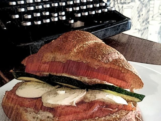 Cafe Wien | Mykoly Mikhnovskoho Blvd, 25